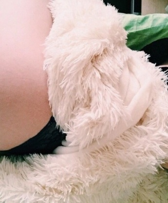 Моя миссия - сделать твои фантазии реальностью. Живу в Москве и готова исполнить все твои сокровенные желания. У меня есть фото, которые подтвердят мою красоту и сексуальность. Услуги, которые я предоставляю, включают классический и эротический массаж, оральный и классический секс, а также ролевые игры. Я умею наслаждаться и доставлять удовольствие, мои клиенты оставили положительные отзывы обо мне. Если ищешь незабываемые моменты страсти и релаксации, то ты попал по адресу. Доверься мне, и я превращу твою фантазию в реальность! 😉 14196, 25 лет